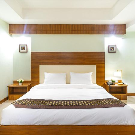 Sirin Hotel & Resident Кхонкен Екстер'єр фото